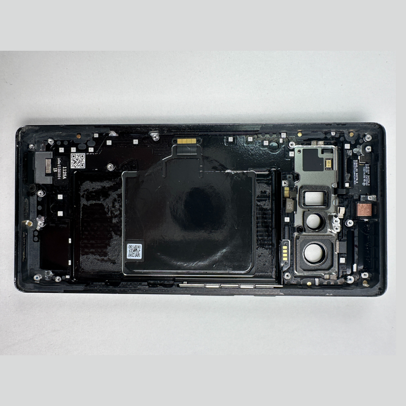 Cargue la imagen en el visor de la galería, [USED] Google Pixel 6 Pro (GLUOG) Rear Back Frame Housing Assembly With Camera Lens Buttons &amp; NFC Flex
